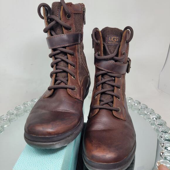 UGG Women's Sz 8 Kesey Brown Leather Waterproof shearling Boots 1005264 99% EXC! - Picture 2 of 9